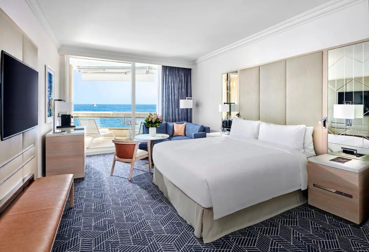 Fairmont-Monaco-Signature-sea-view