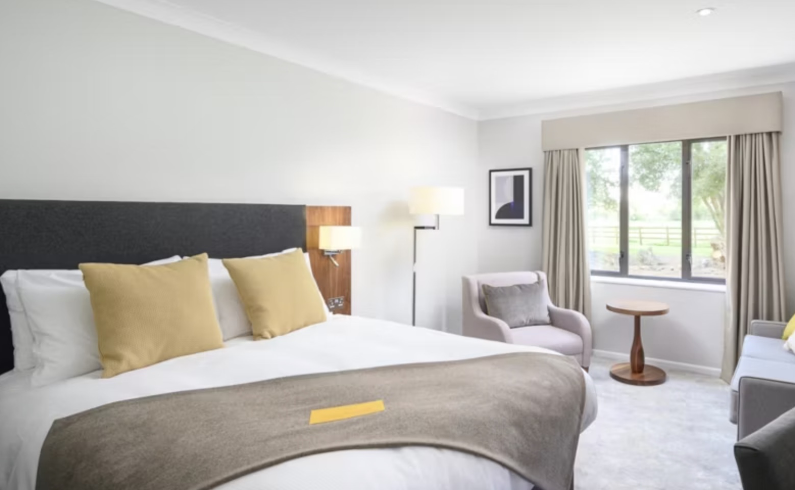 Image-17-10-2025-at-12.28