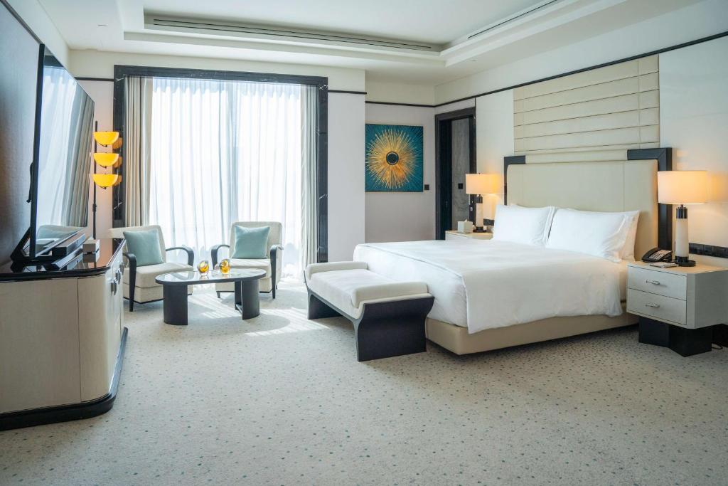 Waldorf-Astoria-Doha-1