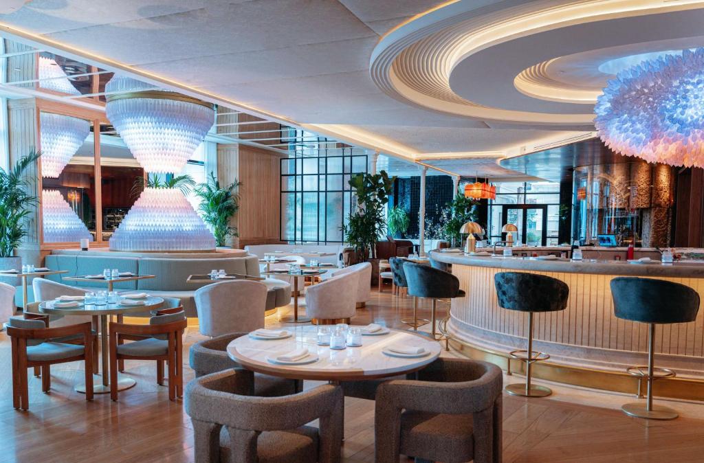 Waldorf-Astoria-Doha-4